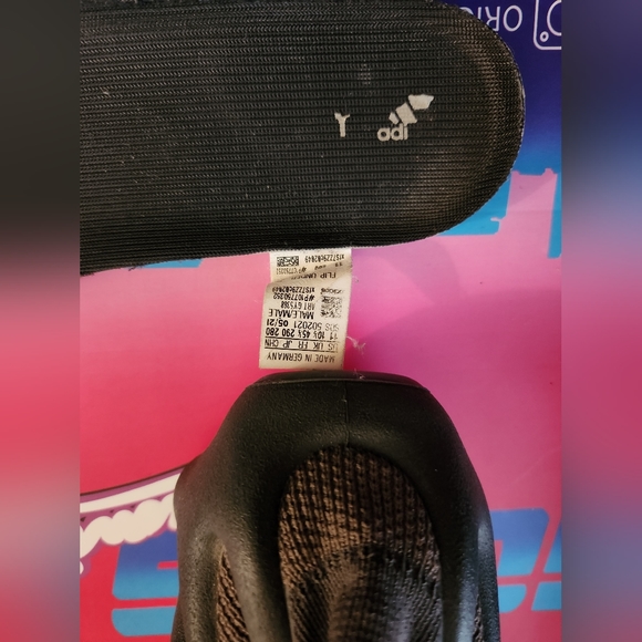 Yeezy 450 cinder size 11 - Picture 7 of 8